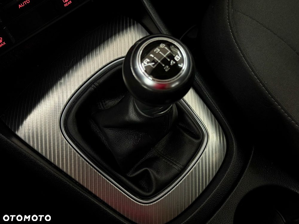 Audi Q3 2.0 TDI Sport - 36