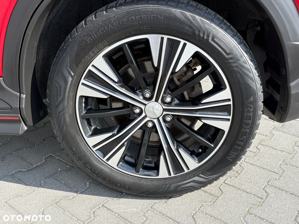 Mitsubishi Eclipse Cross - 31