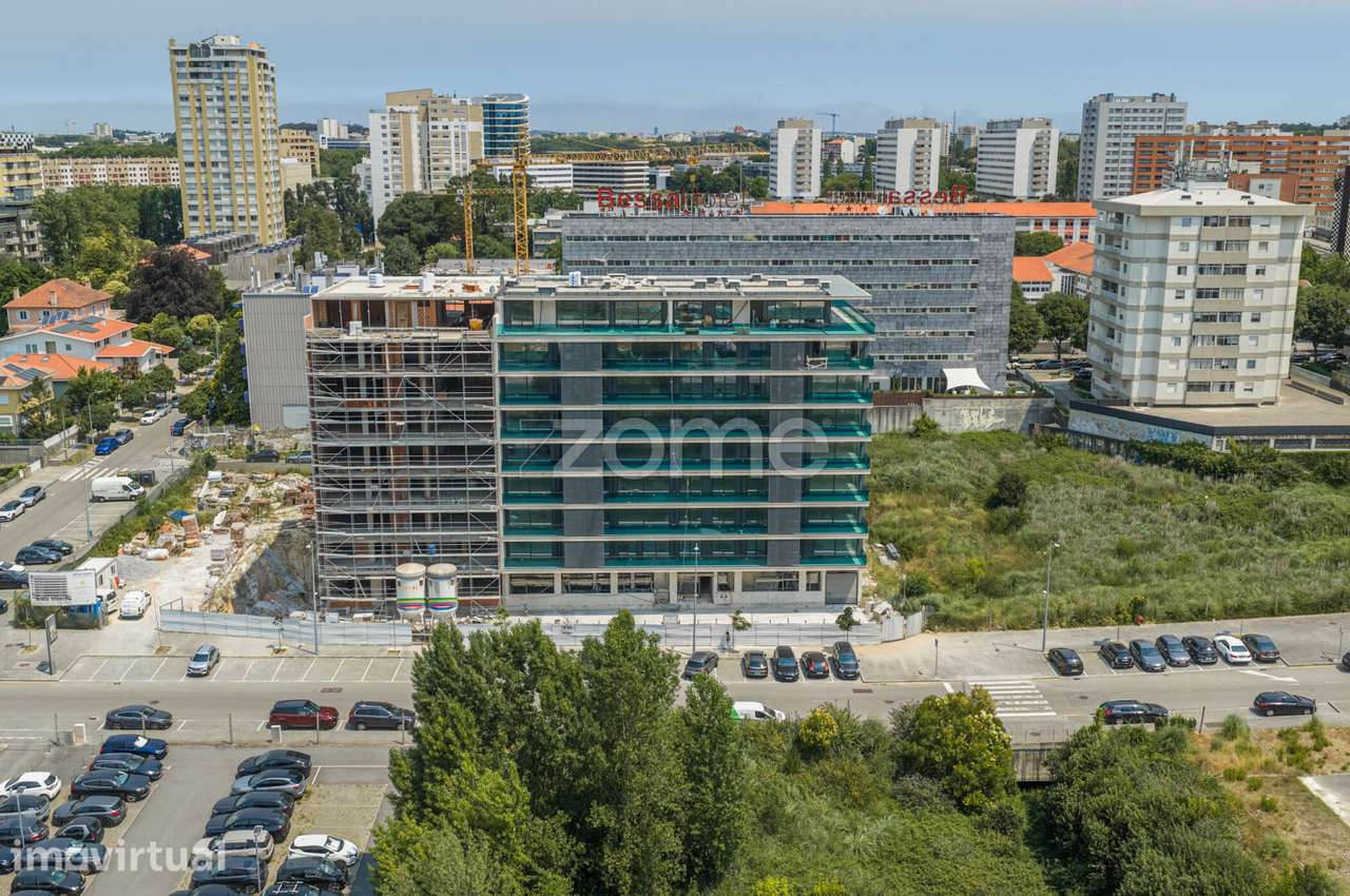 Apartamento T3 Novo no Empreendimento Varandas do Foco, Boavista,Porto - Grande imagem: 4/22