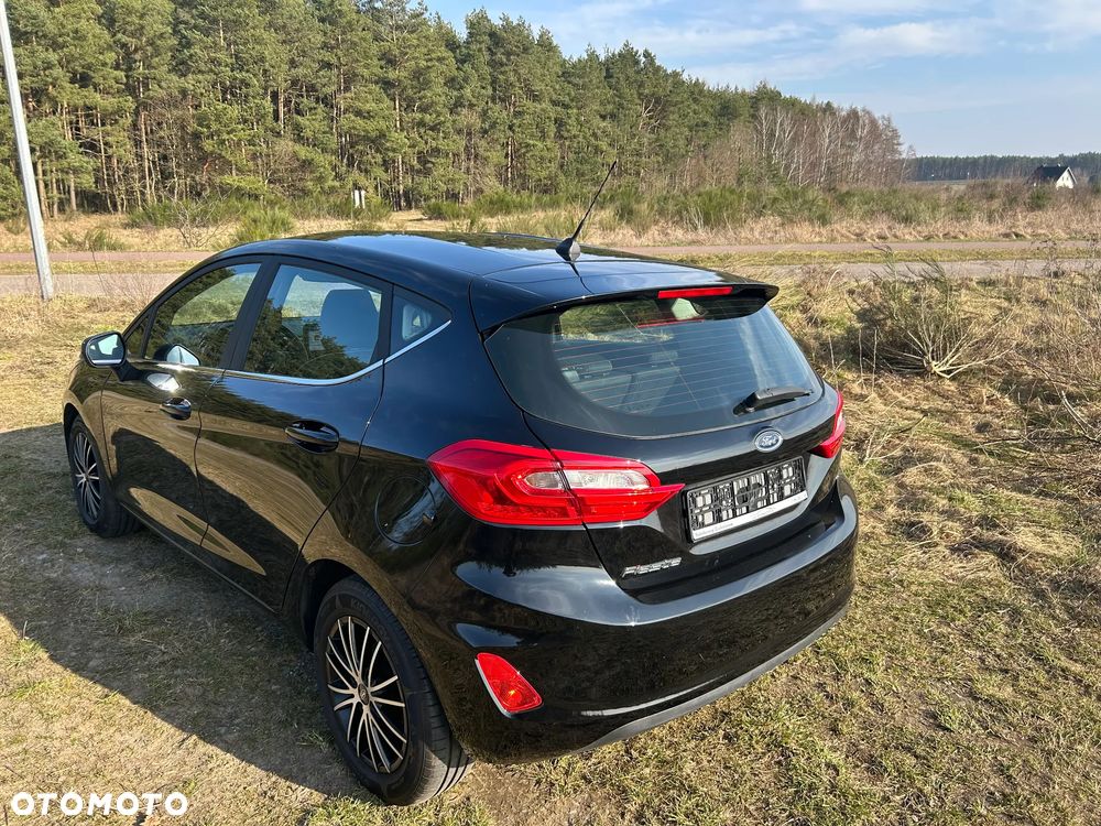 Ford Fiesta 1.0 EcoBoost S&S TITANIUM - 6