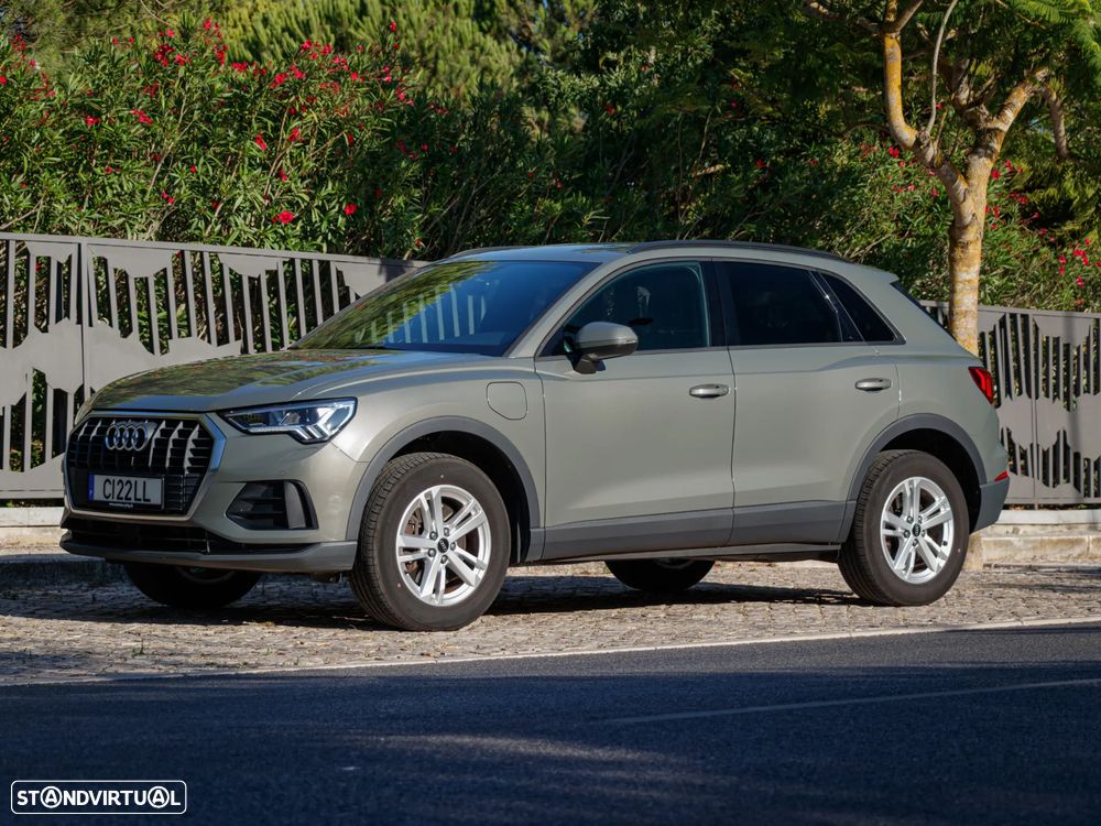 Audi Q3 45 TFSIe S tronic S line - 6