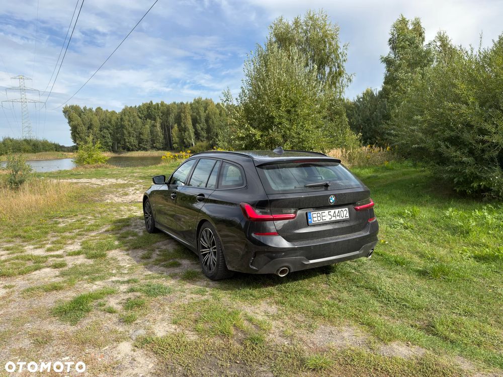 BMW Seria 3 318i M Sport - 6