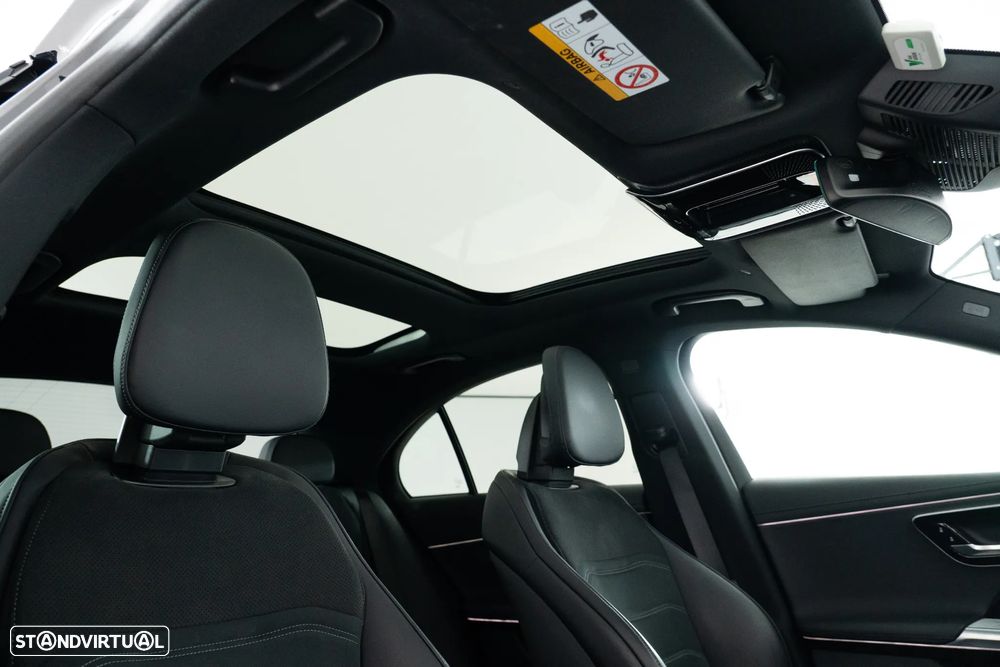 Mercedes-Benz E 300 - 23