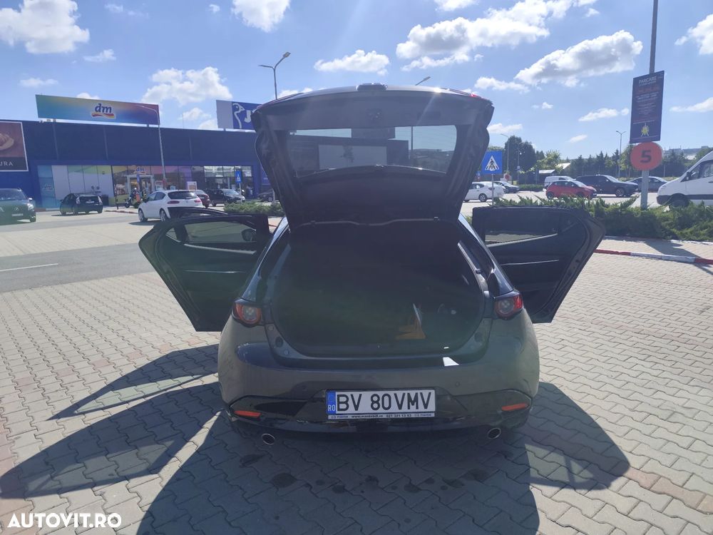 Mazda 3 G122 AT Plus - 11