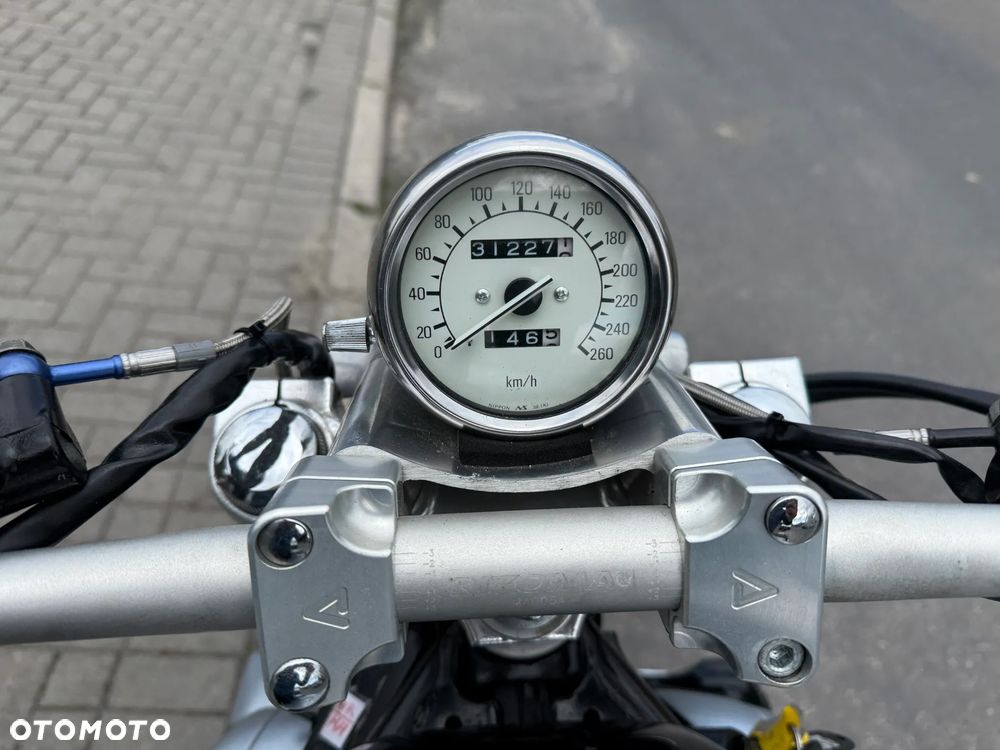 Yamaha V-MAX - 12