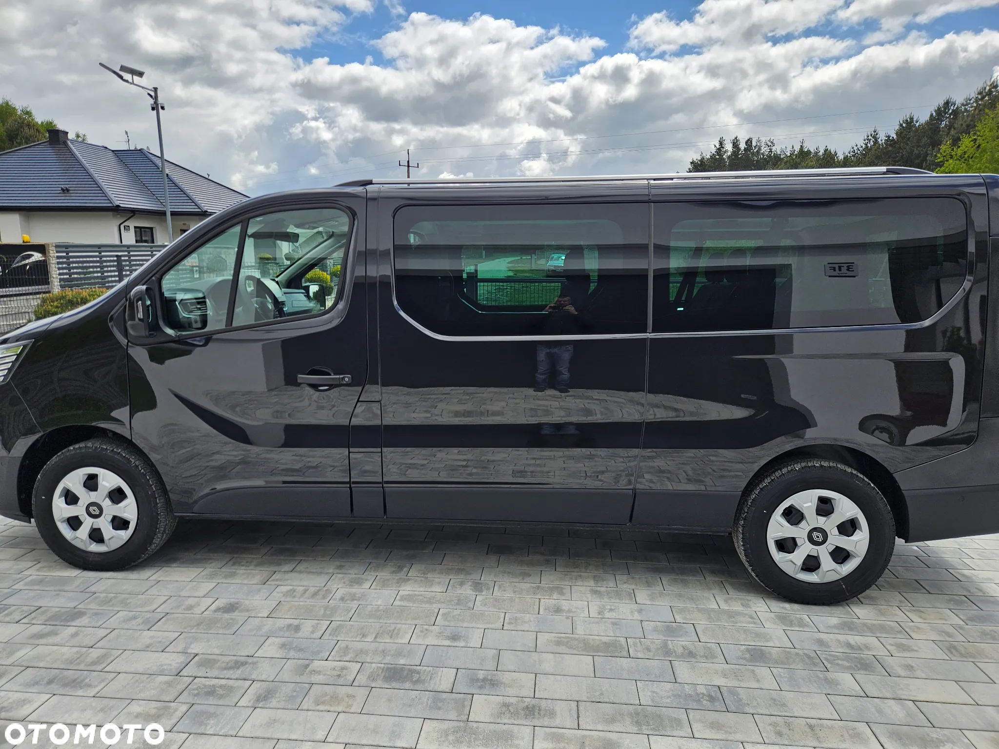 Renault Trafic - 12
