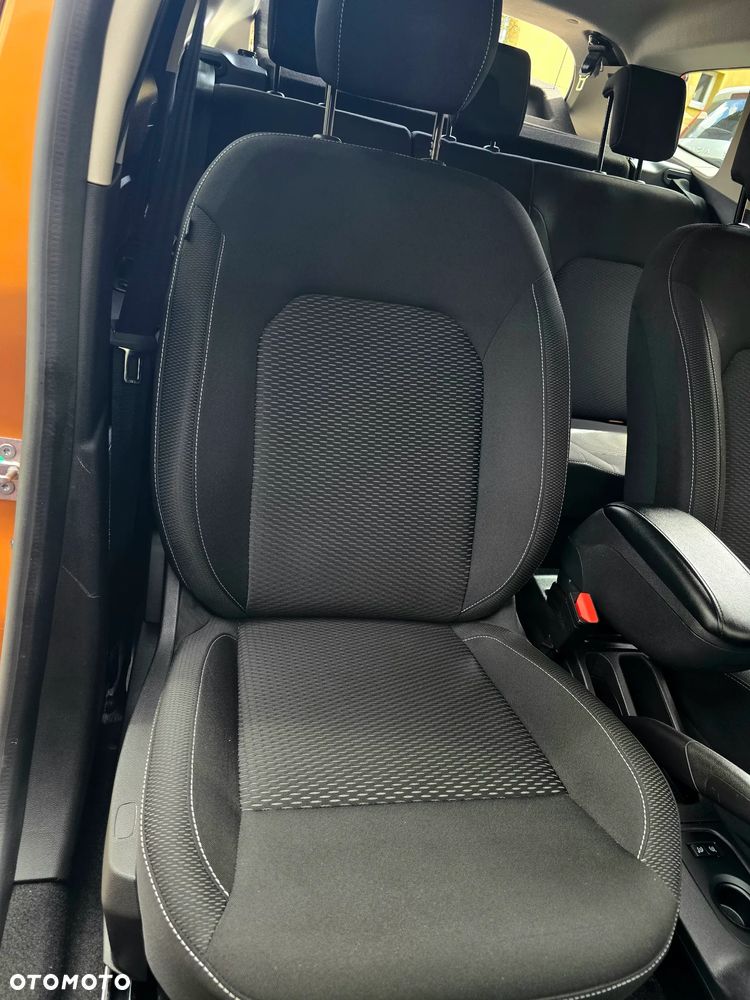 Dacia Duster 1.6 SCe Laureate S&S - 3