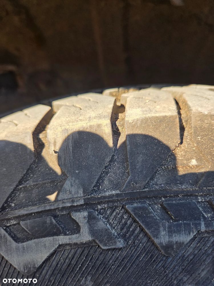 Hyundai Terracan - 15