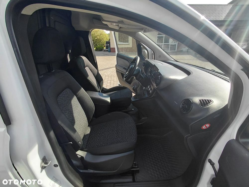 Mercedes-Benz CITAN 112 CDI - 8