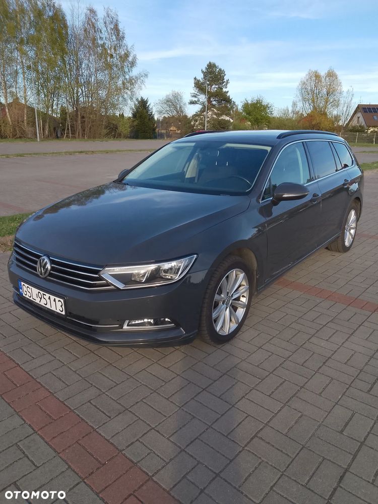 Volkswagen Passat 2.0 TDI SCR DSG Comfortline - 2