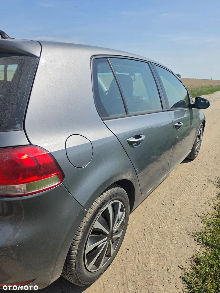 Volkswagen Golf 2.0 TDI Comfortline - 2