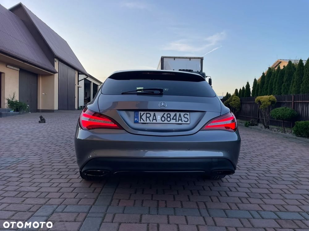Mercedes-Benz CLA 200 (CDI) d AMG Line - 4