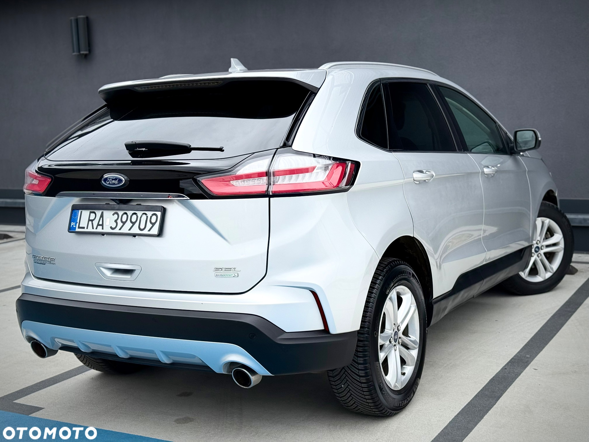 Ford Edge - 4