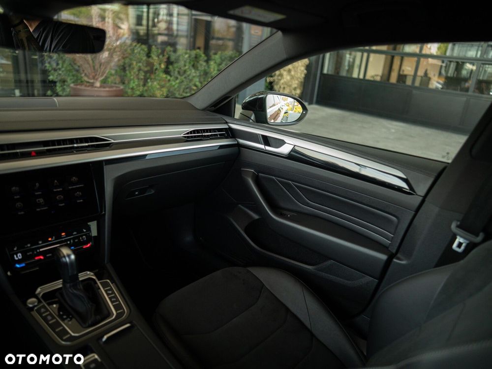 Volkswagen Arteon 2.0 TDI R-Line DSG - 16