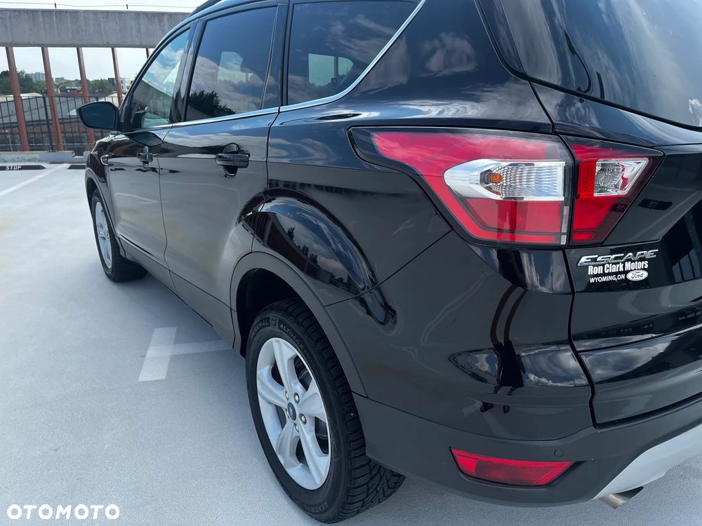 Ford Escape 1.5 EcoBoost AWD SE - 9