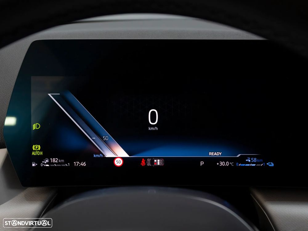 BMW 225xe Active Tourer e xDrive - 28