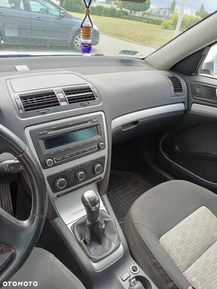 Skoda Octavia 1.8 TSI Family Plus - 7