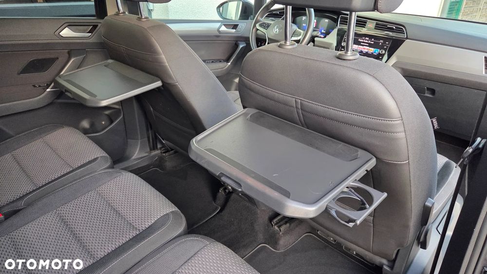 Volkswagen Touran 1.5 TSI EVO Comfortline Plus - 25