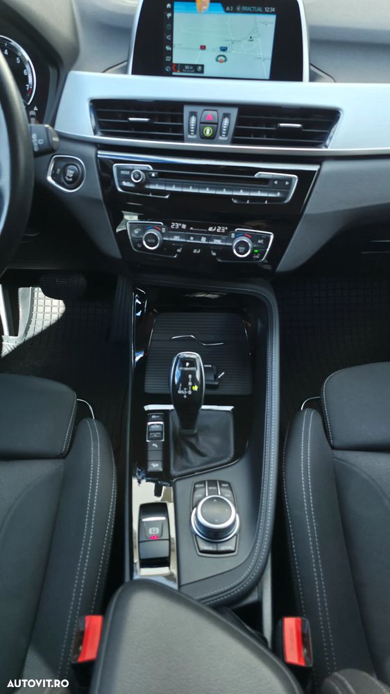 BMW X1 xDrive20i AT Sport Line - 13