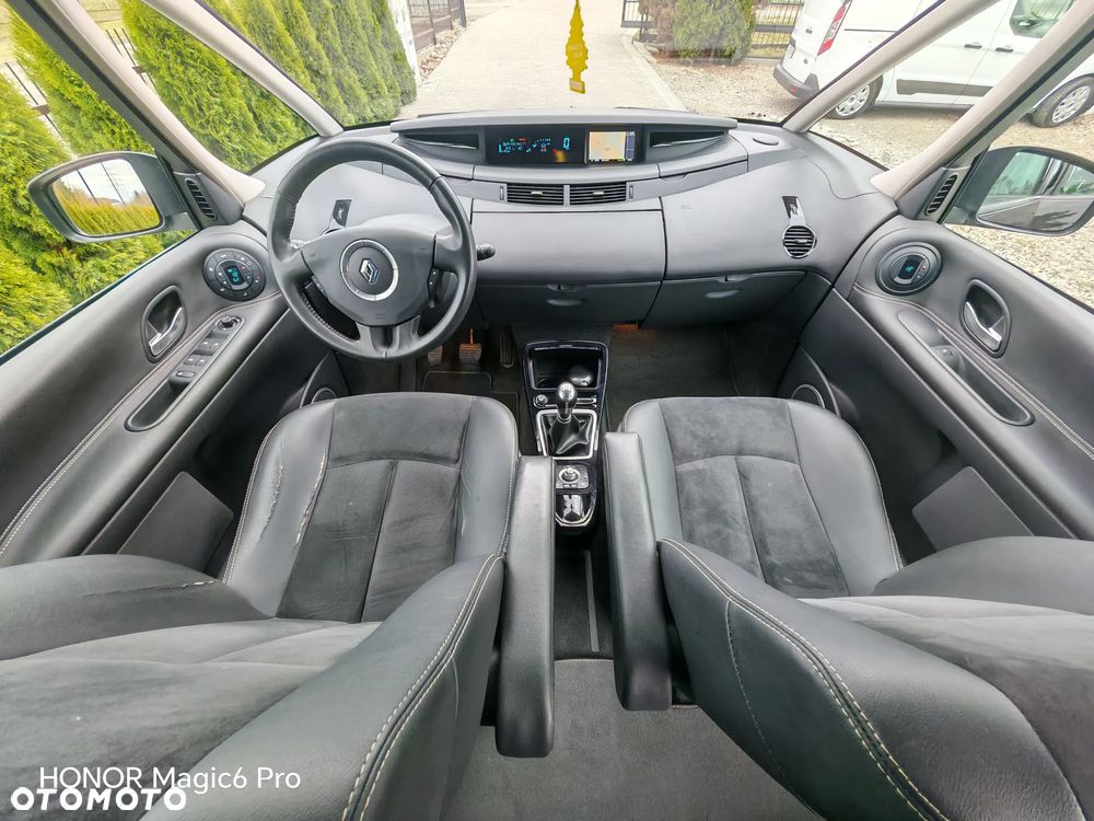 Renault Espace 2.0 TCe 170 Celsium - 28