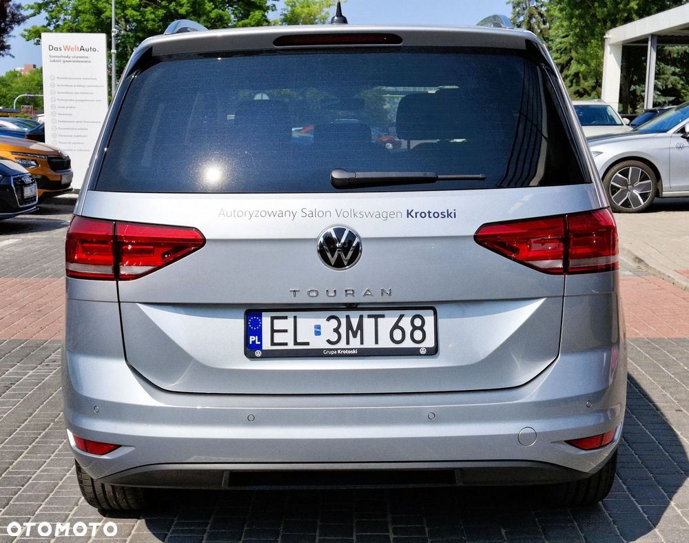 Volkswagen Touran 1.5 TSI EVO Highline DSG - 8