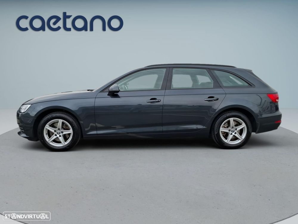 Audi A4 Avant 2.0 TDi Advance S tronic - 6