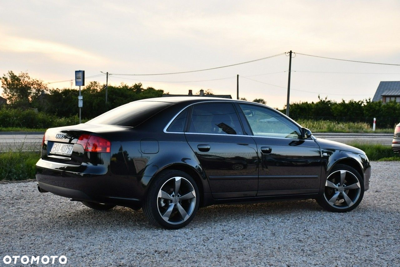 Audi A4 2.0 - 22