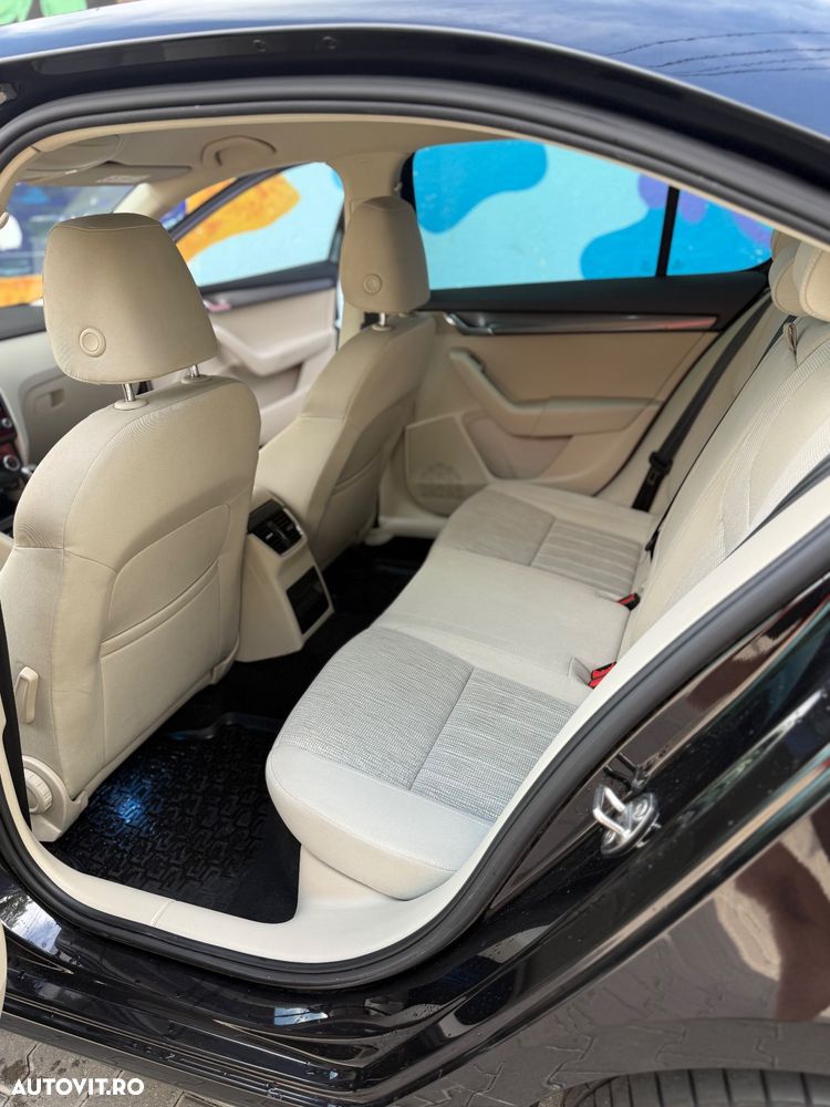 Skoda Octavia - 11
