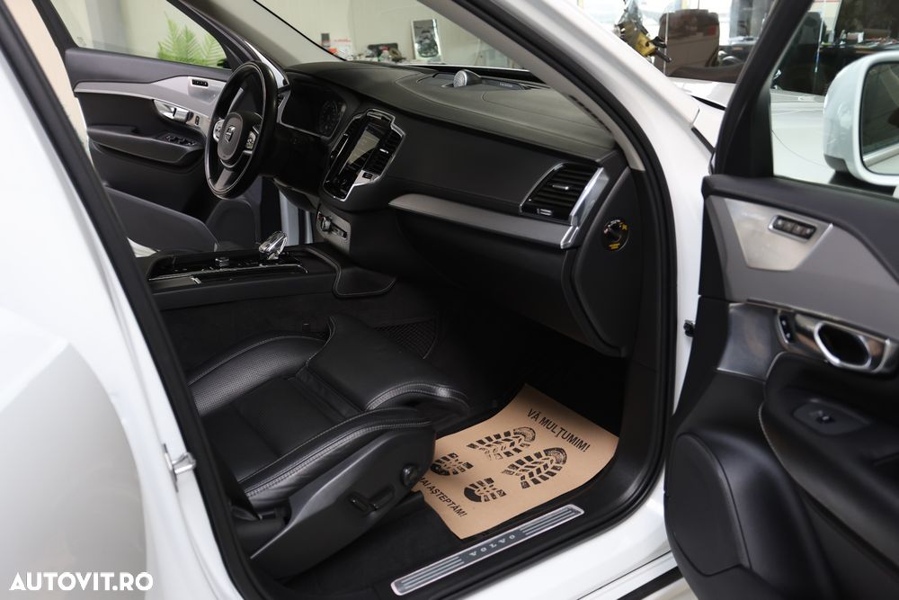Volvo XC 90 T8 AWD Twin Engine Geartronic Inscription - 34
