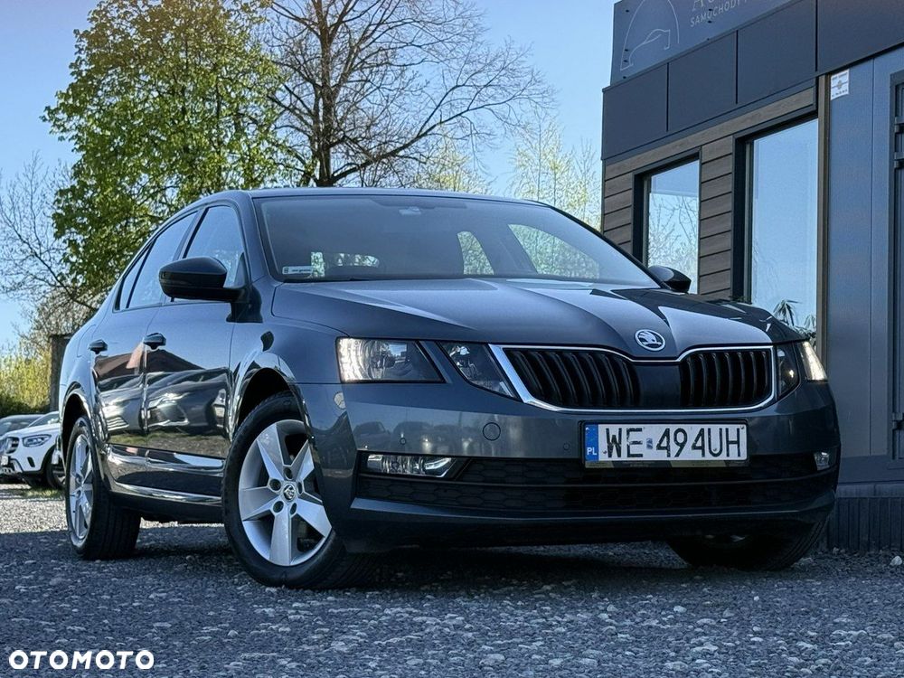 Skoda Octavia 1.6 TDI SCR Ambition - 2