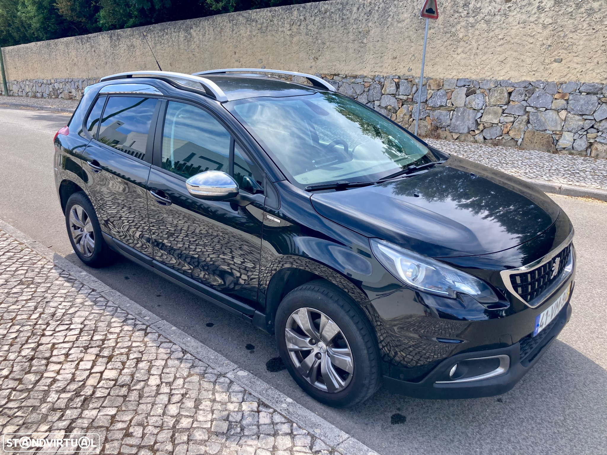 Peugeot 2008 1.2 PureTech Style - 5