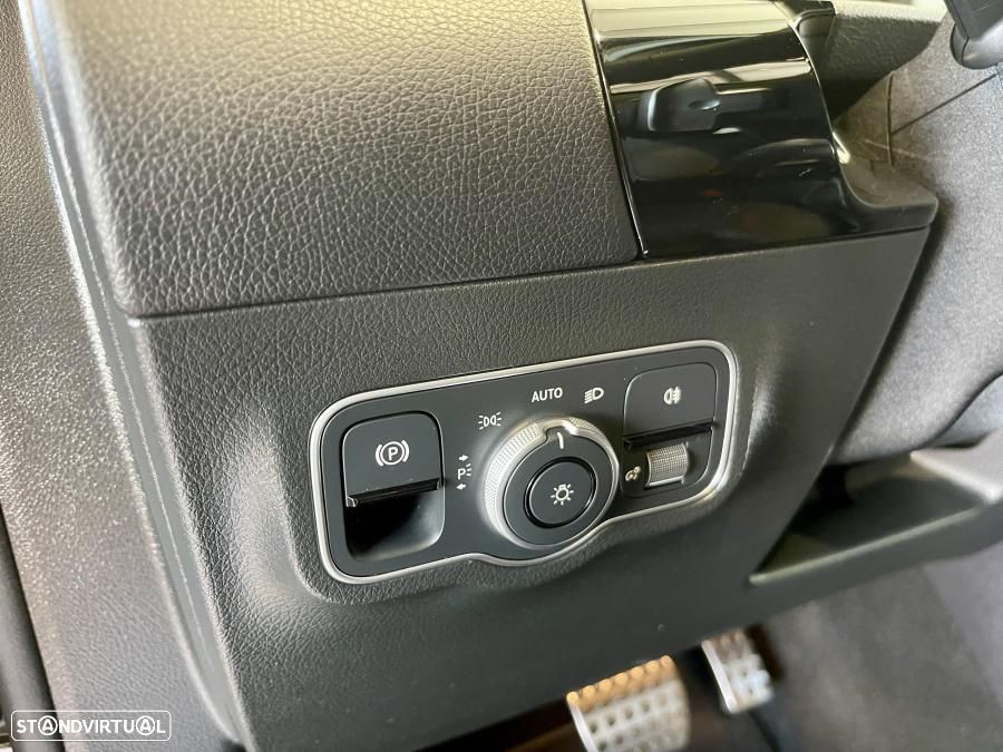 Mercedes-Benz GLA 250 e 8G-DCT AMG Line - 17