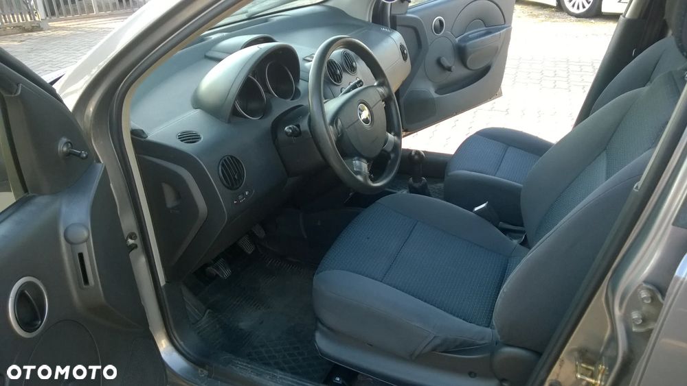 Chevrolet Aveo 1.2 Plus (air2) - 10