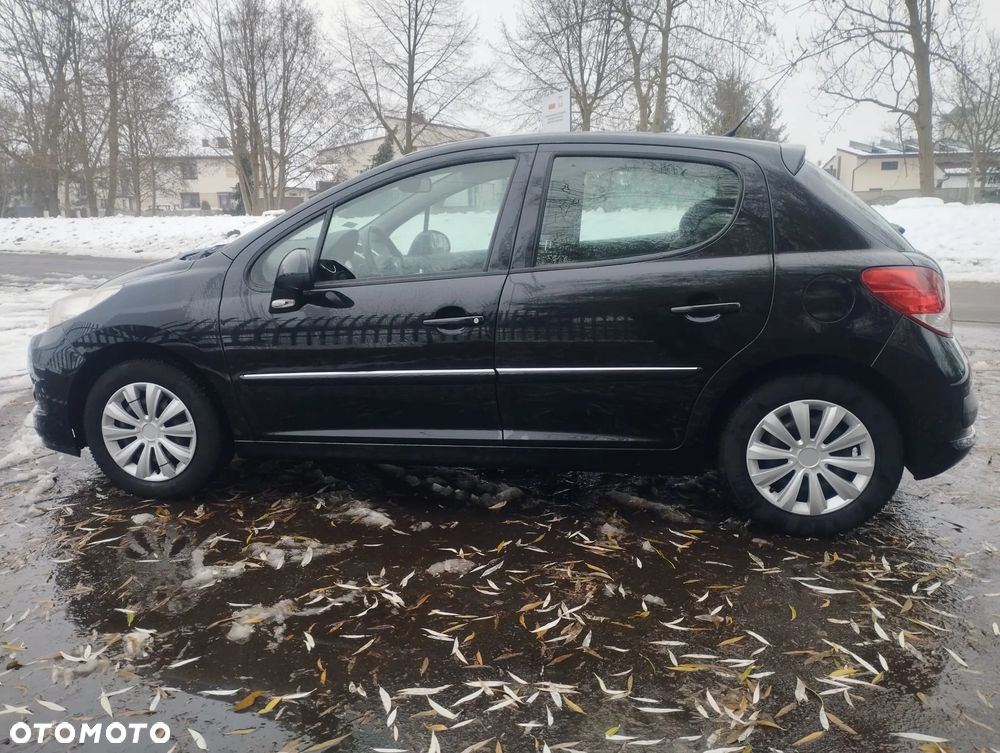 Peugeot 207 - 5