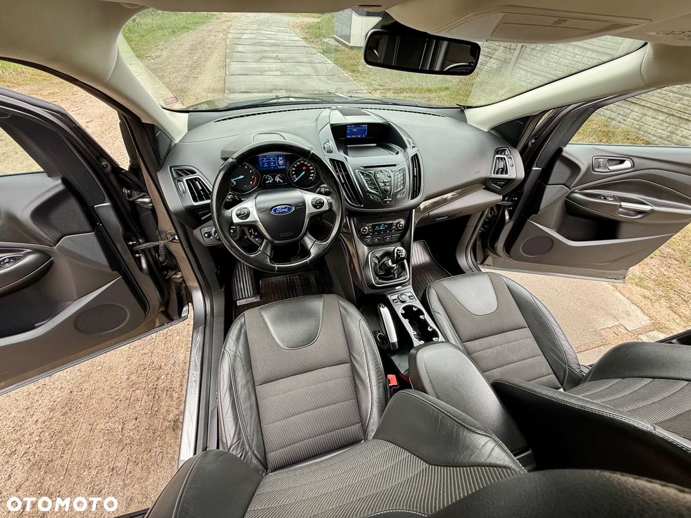 Ford Kuga 1.5 EcoBoost 2x4 Individual - 25
