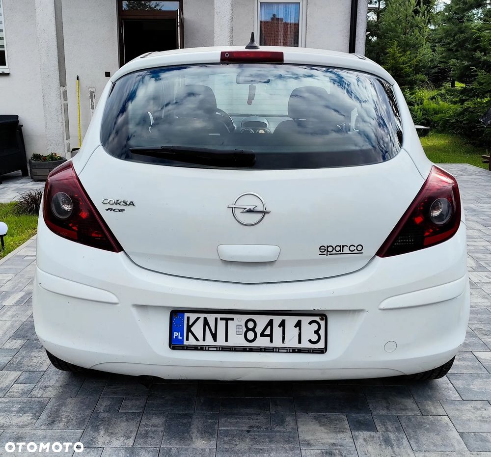 Opel Corsa 1.4 16V - 4