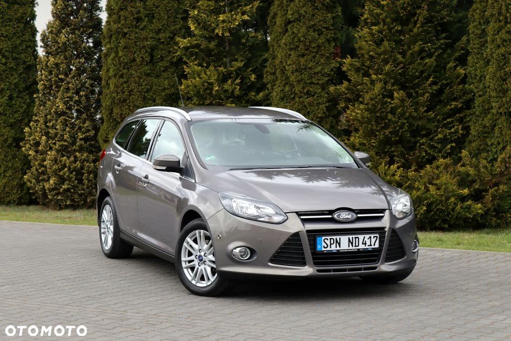 Ford Focus SW 1.6 TDCi DPF S&S Titanium - 12
