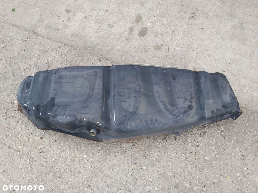 Toyota Rav4 III zbiornik bak paliwa 2,2 d4d - 2