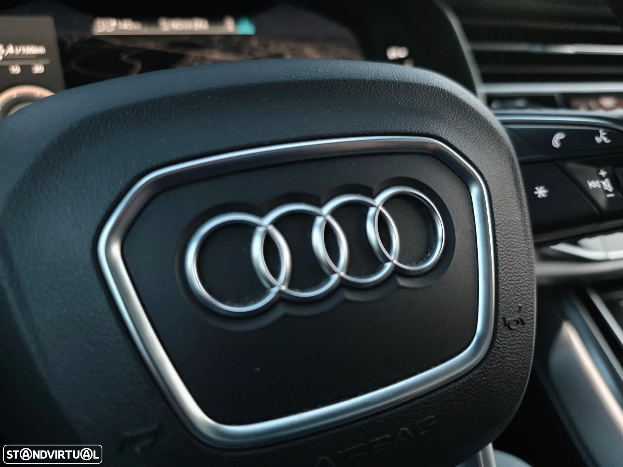 Audi Q7 3.0 TDI E-tron quattro S-line Tiptronic - 42
