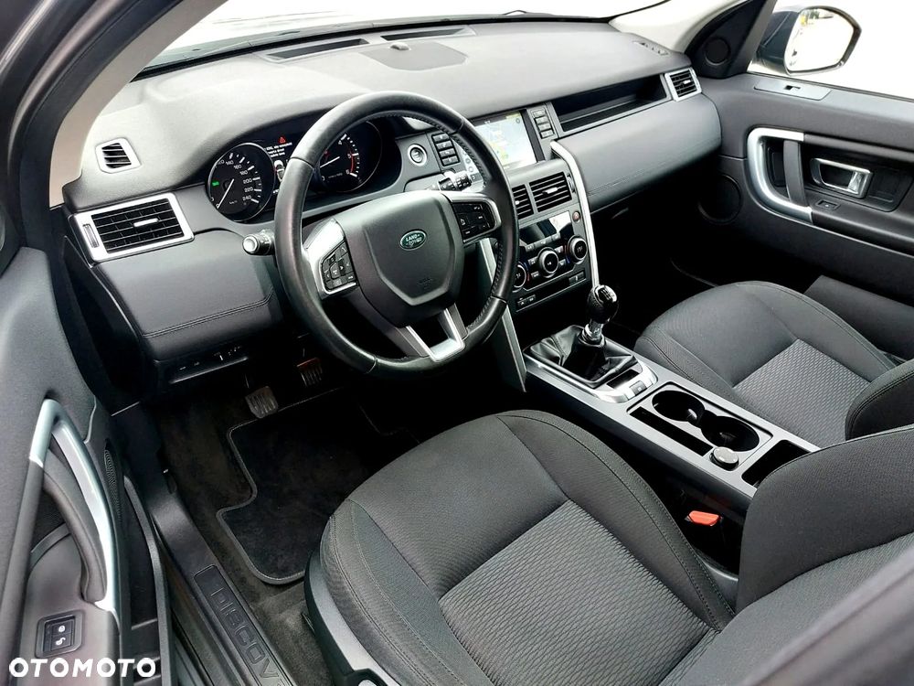 Land Rover Discovery Sport - 3