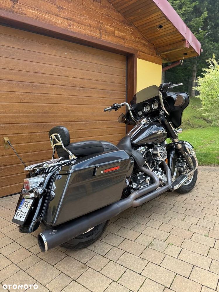 Harley-Davidson Touring Street Glide - 6