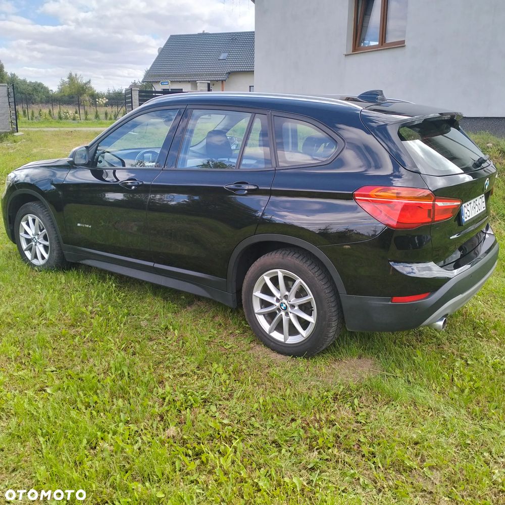 BMW X1 sDrive18d - 6