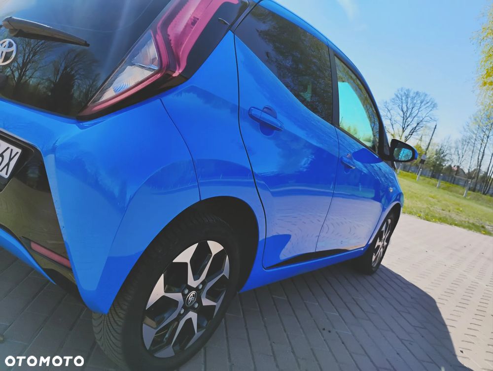 Toyota Aygo 1.0 VVT-i Color Edition - 11