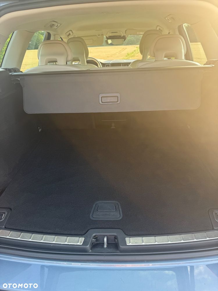 Volvo XC 60 D4 AWD Geartronic Momentum - 19