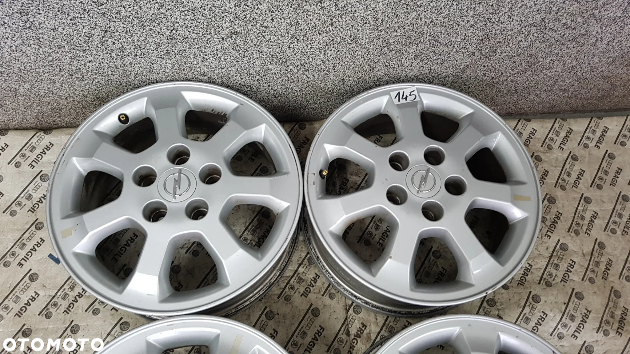 FELGI ALU ORYGINAŁ  OPEL ASTRA ZAFIRA MERIVA COMBO 5X110  6jx15 ET43 - 4