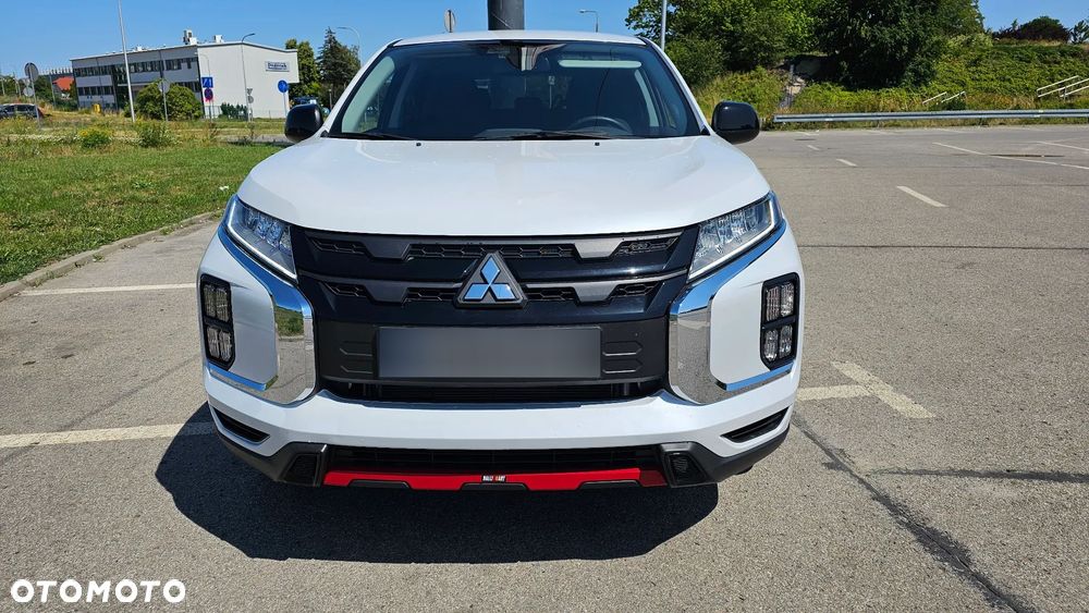 Mitsubishi Inny - 2