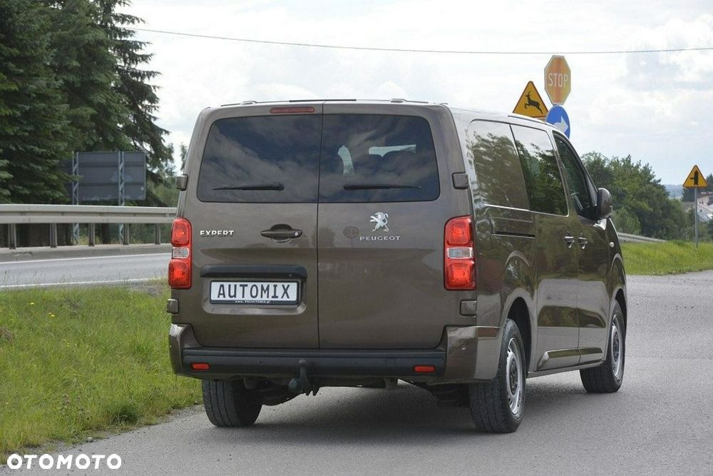 Peugeot Expert - 8