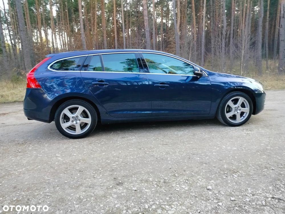 Volvo V60 T4 Edition - 15