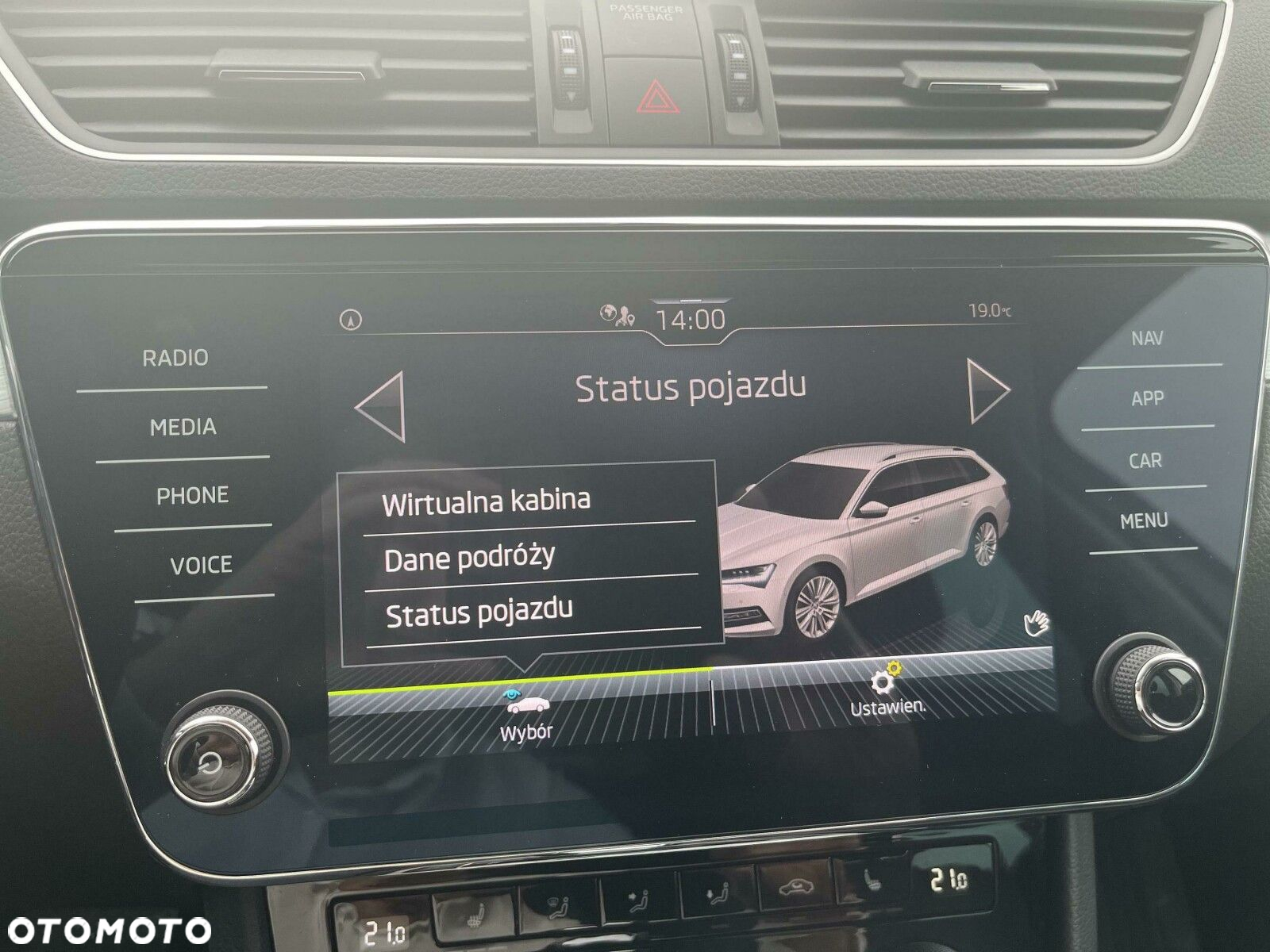 Skoda Superb 1.5 TSI Ambition DSG - 28
