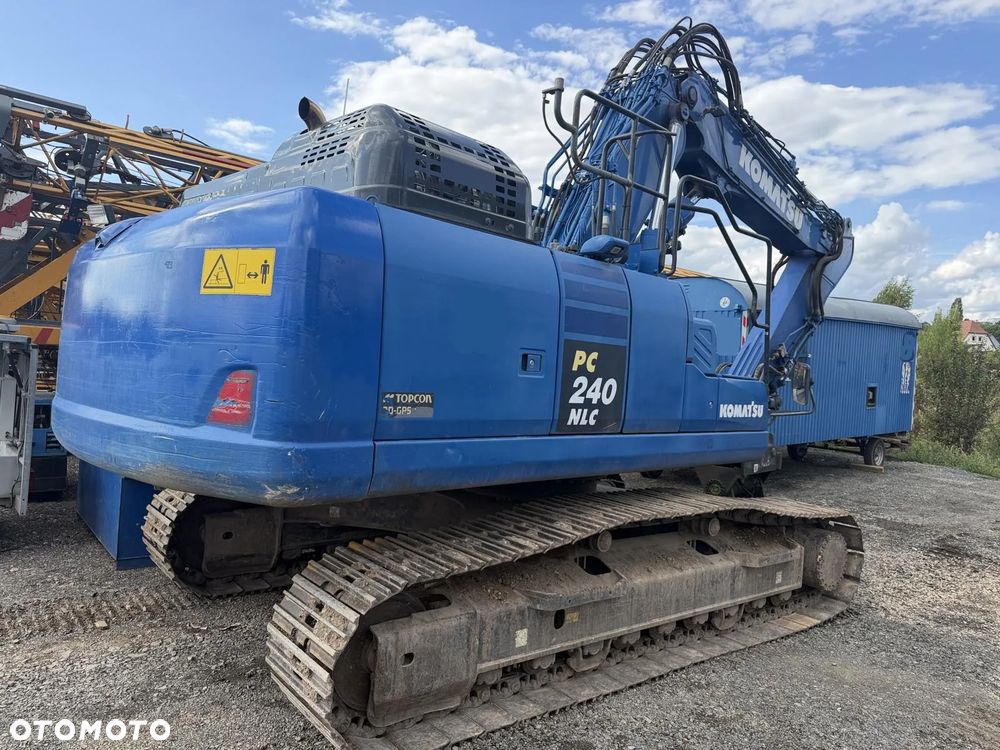 Komatsu PC 240 LIEBHERR  HITACHI - 4